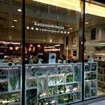 カズノリ イケダ アンディヴィデュエル - 仙台駅エスパルの一等地にお店があります。