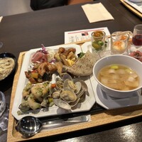 リュクス ダイニング ハプナ - 