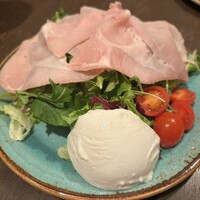 オービカ モッツァレラバー 梅田店 - 