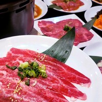 老舗精肉店直送 千種焼肉 飛騨牛の奴隷 千種店 - 