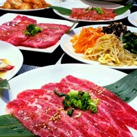 老舗精肉店直送 千種焼肉 飛騨牛の奴隷 千種店 - 