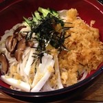 Sahota - 気になって、つい立ち寄りました！
                        冷やしタヌキうどん
                        細麺のうどんが
                        つるつるで腰があって
                        喉越しがよかった！
                        暑い日は、良いかも^ - ^
                        ご馳走様です！