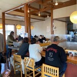 みの屋うどん - 日曜日の12時前
客の多さは人気店