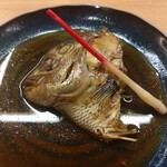 すし江戸 - 鯛のかぶと煮