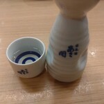 すし江戸 - あさ開（熱燗）