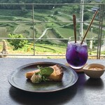 上籾棚田テラス 籾庵 - 青空ソーダ¥400内、チーズタルト¥500内　柚ジャムはソーダ用