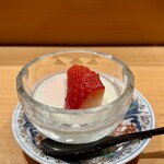 鮨 つぼみ - 苺のパンナコッタ