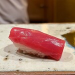 鮨 つぼみ - 鮪 赤身勝浦 やま幸より
