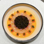 CIRPAS - 4. パプリカのムーストマトのコンソメ 海老のプレッセ