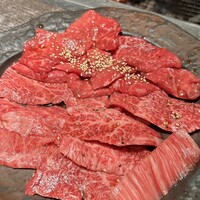 李昇 本館 - 和牛ロース、和牛カルビ