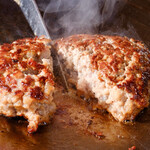 鉄板焼ステーキハウス jam - 料理写真:大人気のハンバーグ