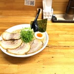 いっぽし - チャーシューめん(大盛り)