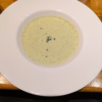 シャンパン食堂 - ブロッコリーのポタージュスープ