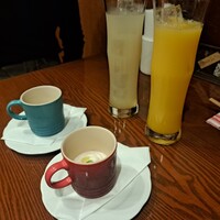 ビストロMER - 突きだし(近江蕪のムース)、ドリンク