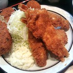 西麻布 三河屋 - 三河屋(海老フライ定食+メンチ)