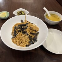 上海料理 四季陸氏厨房 - 