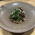 TOKYO CHINOIS 神子 - A5の黒毛和牛でよだれ牛