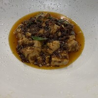 トーキョー シノワ 神子 - スペシャリテの黒毛和牛の麻婆豆腐