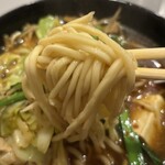 牛もつ鍋 川端 - 麺はもっちもち！めっちゃうまい！