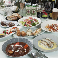 西洋料理、サービス、ワイン、チーズ ワインとチーズと旨い肴のBAR à VIN 徳蔵 心斎橋 （とくぞう【旧