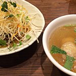 ON THE BAR - セットのサラダ＆スープ