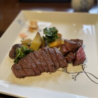 ステーキハウス 優味 - 限定ランプステーキ120g