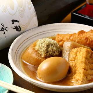 決め手は鶏骨髄×海の幸のだし◎昔ながらの具材で楽しむおでん