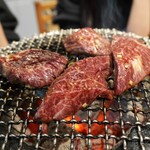 炭火焼肉ホルモンさわいし - 