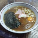 撫子 - 料理写真:ラーメン700円（通常はおにぎり2個付いて900円）