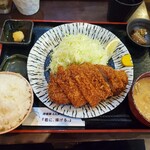 嬉嬉豚とんかつ 「君に、揚げる。」 - 