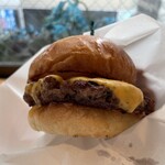 BAKERY & BURGER JB'S TOKYO - バーガー袋、付いてます。