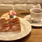 アフタヌーンティー・ラブアンドテーブル - 