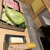 豚しゃぶ せいろ蒸し 豚匠 なんば邸 - 
