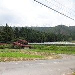 越畑フレンドパーク まつばら - 店の前の風景