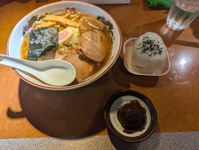 らうめん処 やまうり - 小柳（ラーメン）の写真