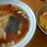 お食事・宴会 きらく - 小カツラーメン