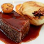 カステロ ヌォーボ - 料理写真:相州牛と新玉葱のロースト