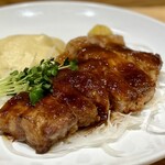 洋食 おがた - 「走る豚」ポークジンジャー