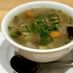 洋食 おがた - セットのスープ
