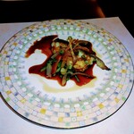 志喜亭 - タラのポワレ　の赤味噌ソースチョイとピリッとします