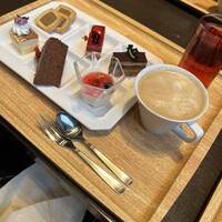 リュクス ダイニング ハプナ - 