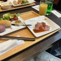 リュクス ダイニング ハプナ - 