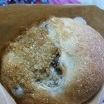 Hebunzu Teburu - きび砂糖と何かのパン(酒粕酵母？)