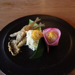 さじこよみ - 彩り大根とじゃがいものサラダ　わかさぎのフライ　切干大根の柑橘マリネ