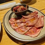 炭火焼肉 昭和ホルモン - 