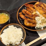 豚屋とん一 - 料理写真: