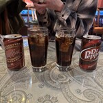 OVERWHELM HAMBURGER & BAR STAND - 