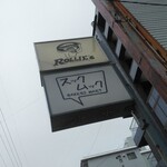 ROLLIE's COFFEE - 表の看板