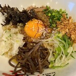 麺屋 だいくう - だいくう混ぜそば（ライス付き）930円！