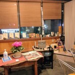 吟八亭 やざ和 - 店舗入口付近